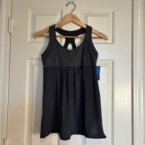 Old Navy Black Sleeveless activewear tank Tank